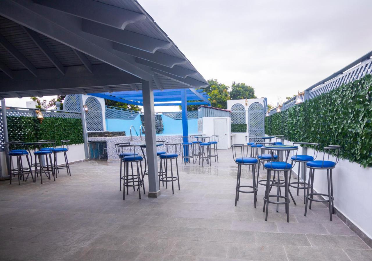 Caribbean Queen Hotel Santo Domingo Exterior photo